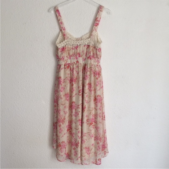 Kimchi Blue Floral Dress with Lace Trim - Picture 13 of 15